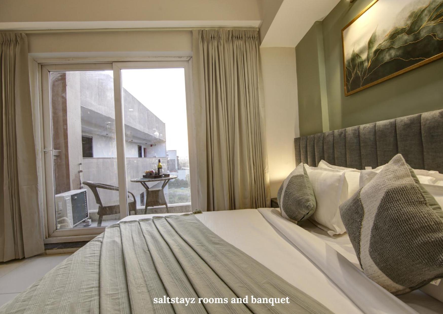 Saltstayz Premier Executive Serviced Apartment - Golf Course Extension Road Gurgaon Exterior photo