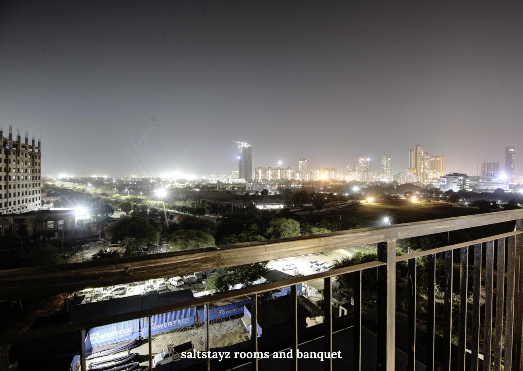 Saltstayz Premier Executive Serviced Apartment - Golf Course Extension Road Gurgaon Exterior photo