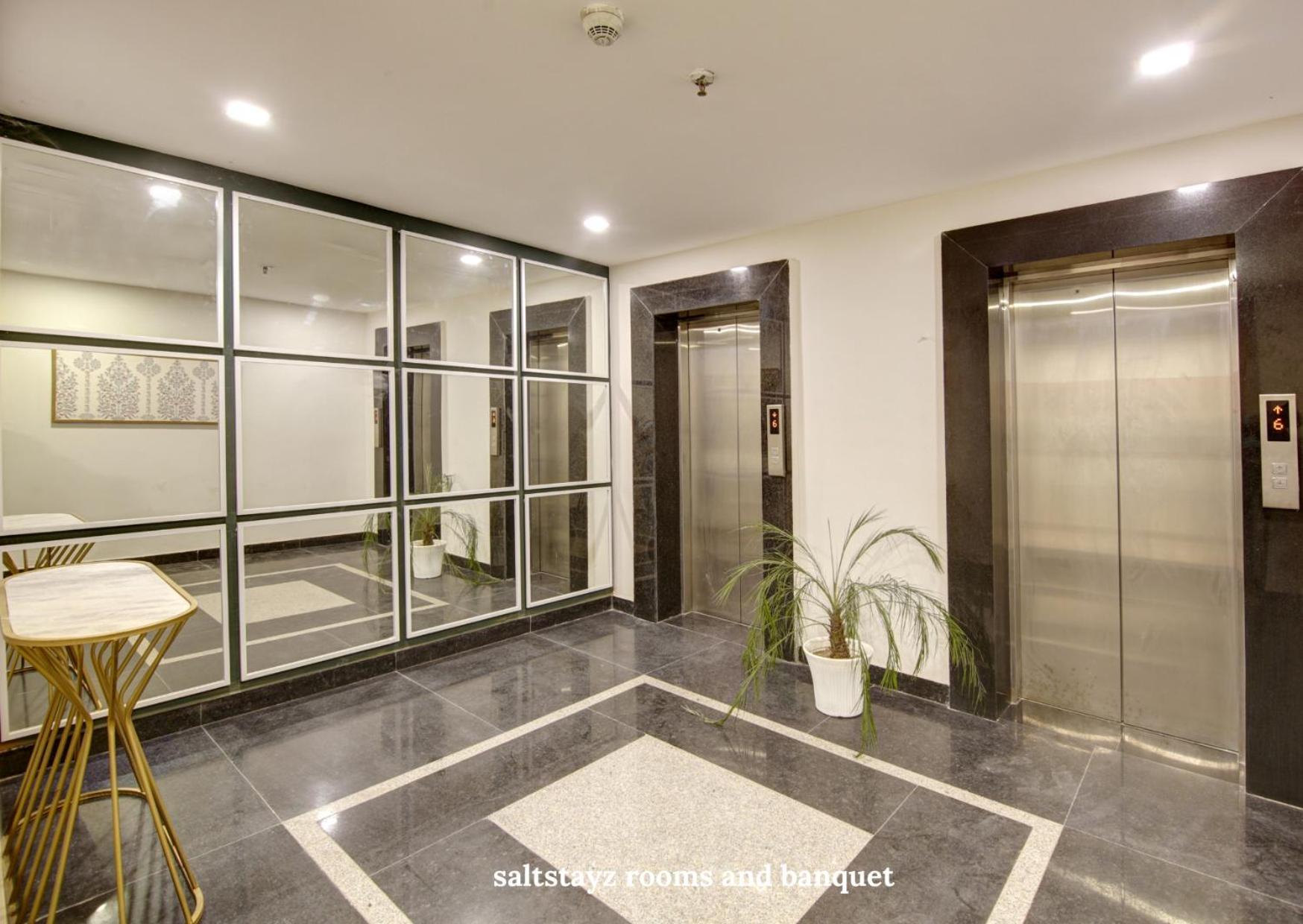 Saltstayz Premier Executive Serviced Apartment - Golf Course Extension Road Gurgaon Exterior photo